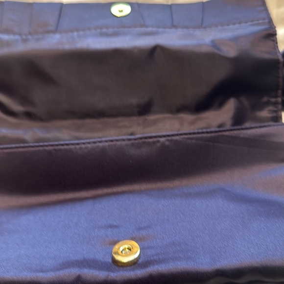 Elegant Purple Satin Clutch with Bow - Picture 4 of 5